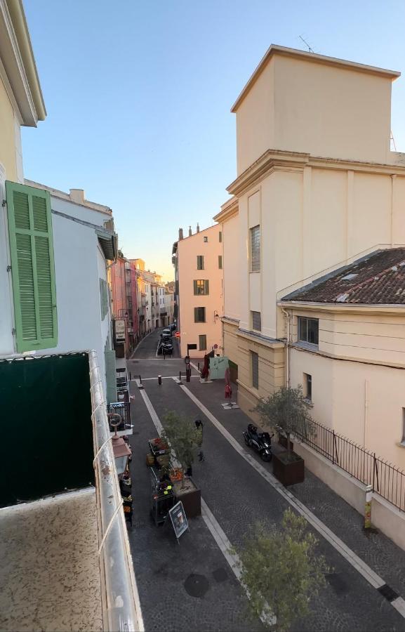 L'Echelle Rouge Aparthotel Cannes Exterior photo